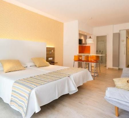 Casablanca Apartments, Santa Ponsa Rum bild