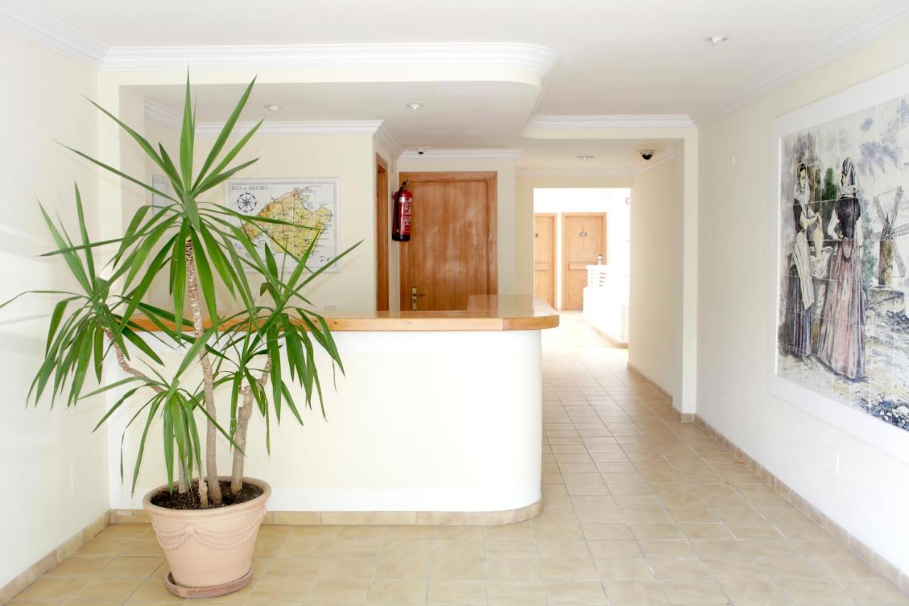 Casablanca Apartments, Santa Ponsa Exteriör bild
